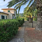 Casale Conci شقة *